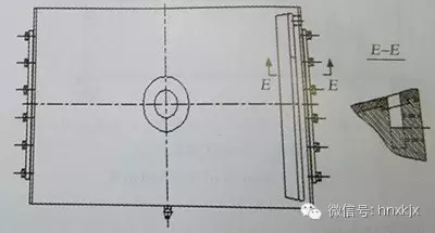 改进后的进油机构